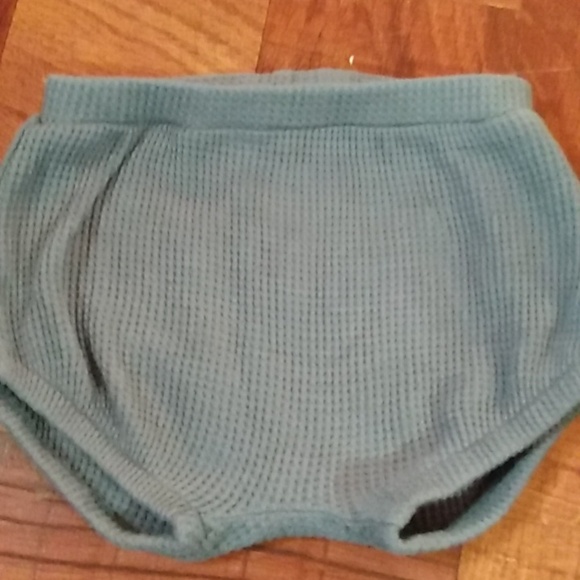 Little Planet Organic by Carter's 3M Outfit, Tank Top & Shorts Waffle Knit Set - Picture 11 of 12